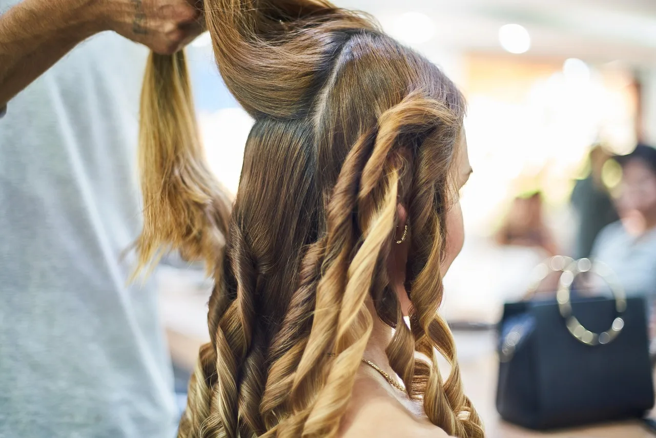 fryzjer, włosy, farba, fundacja, pielęgnacja, kobieta, moda, piękna, portret, salon, ludzie, piękne, młodzież, dziewczynka, osoba, człowiek, blond