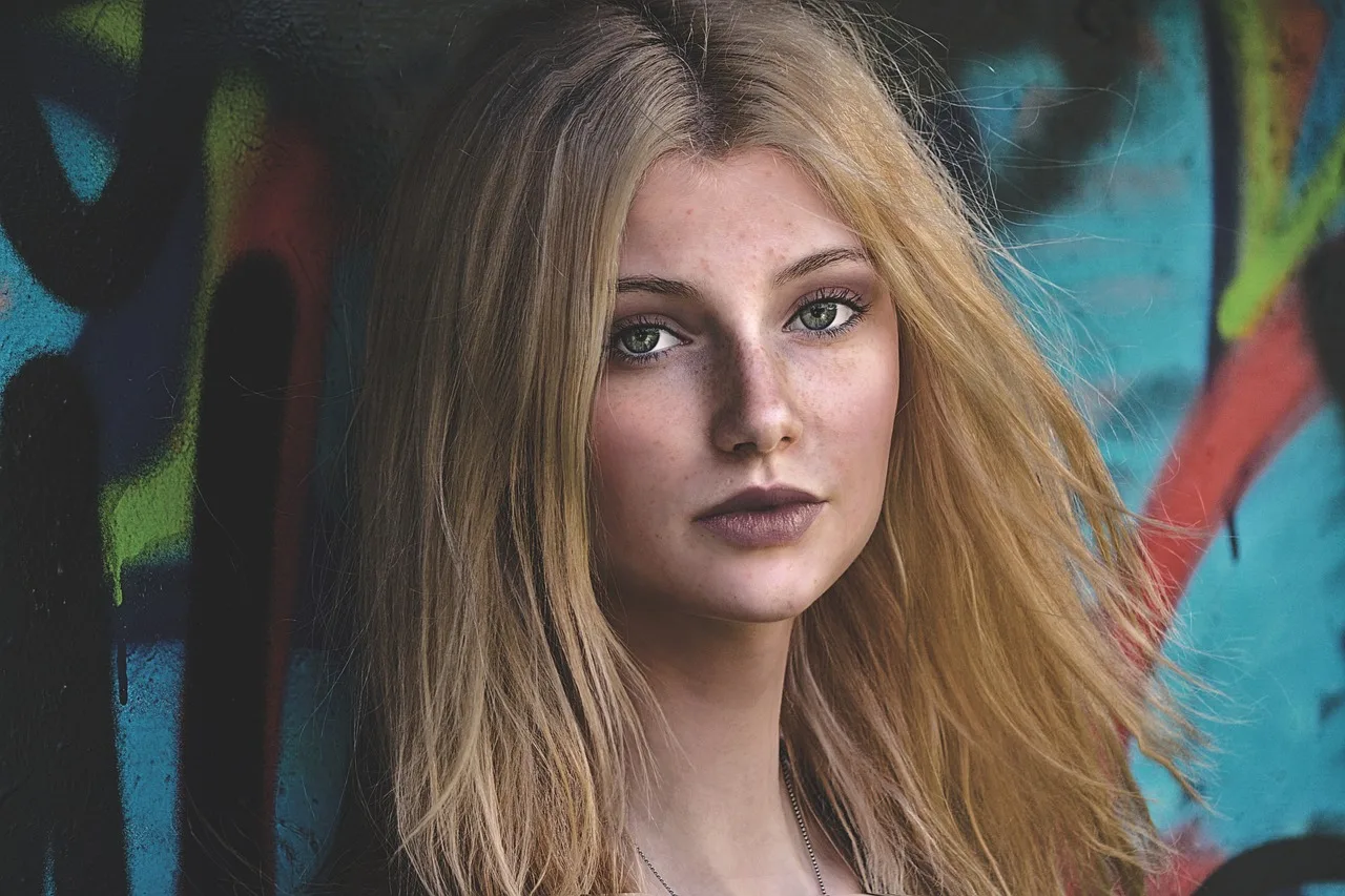Chłodny blond bez żółci - 5 sekretów z Milk Shake Ice Blond