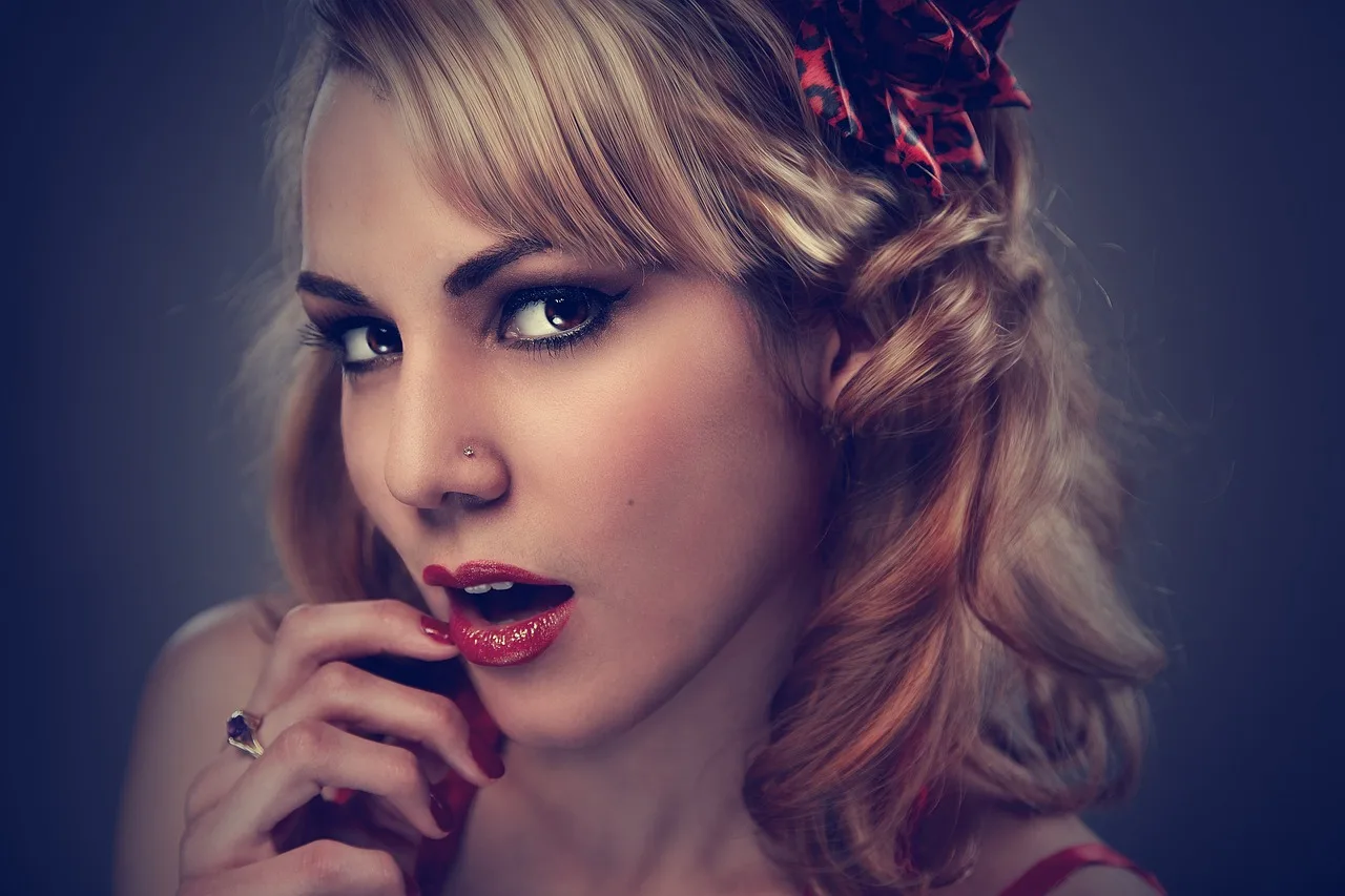 Ciemny Popielaty Blond Farby: 5 Najlepszych Produktów i Poradnik