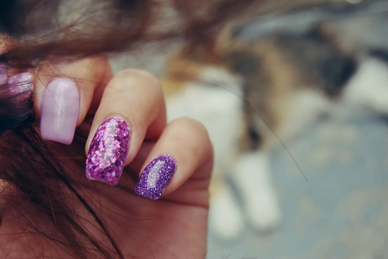paznokcie, manicure, dziewczynka, ręka, ręce, ładny, brokat, lśniący, różowy, wakacje, piękno, paznokcie, paznokcie, paznokcie, paznokcie, paznokcie, manicure, manicure, manicure, manicure, manicure
