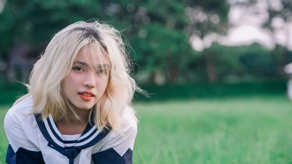 Blond Hair Care: 7 Sekretów Pielęgnacji Blond Włosów Bez Żółtych Tonów