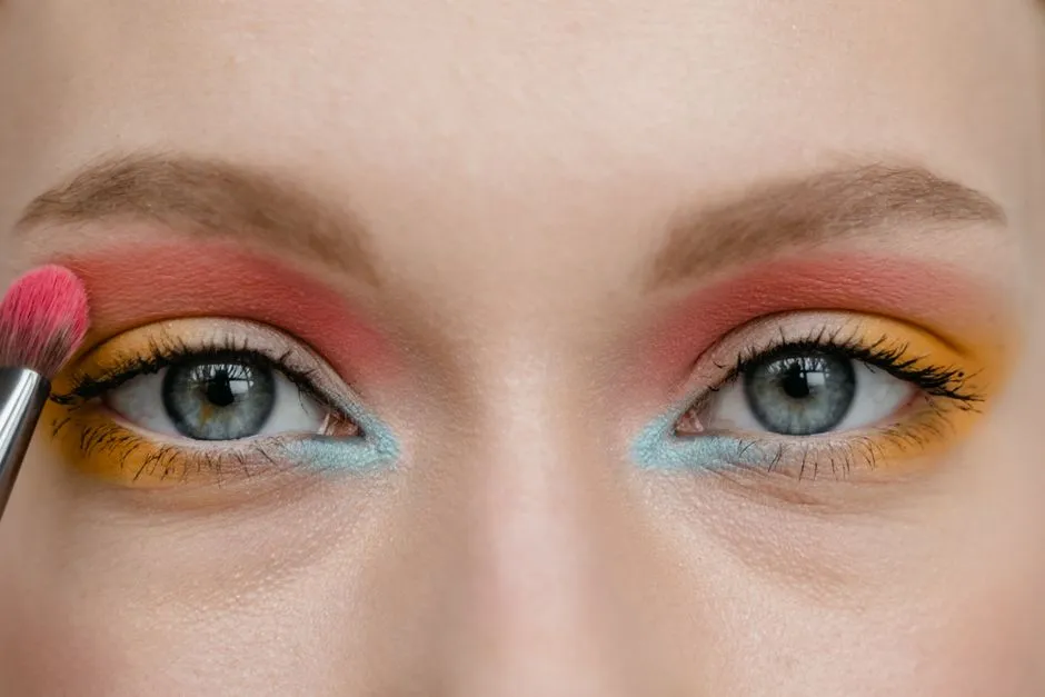 Rozmazany makijaż w 5 minut - triki na modny look