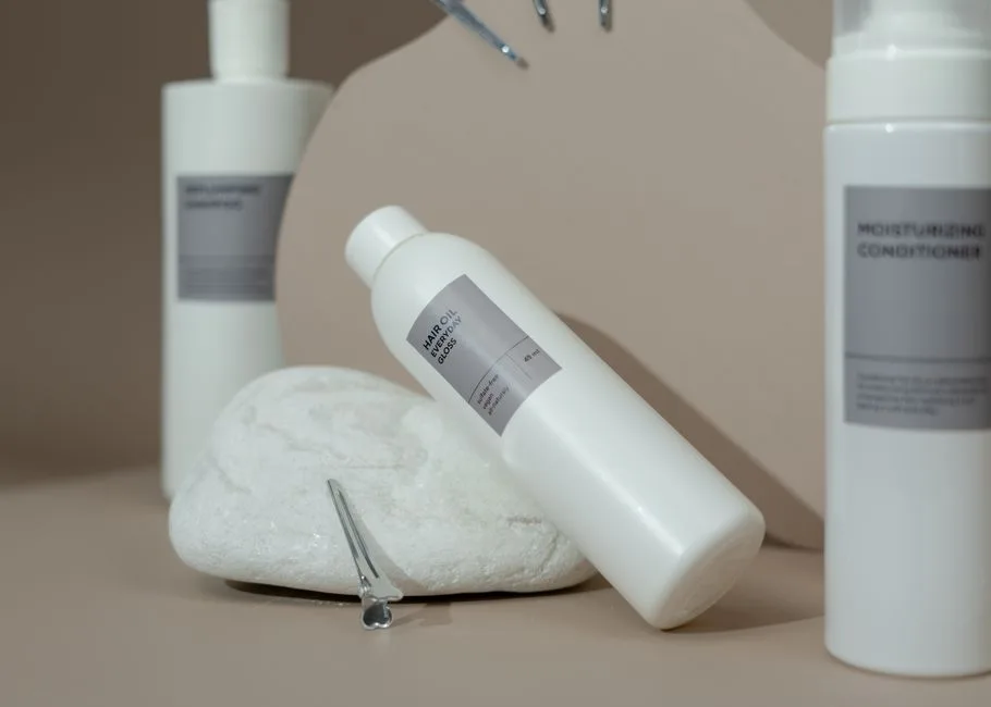 Odżywka do włosów blond przeciw żółknięciu - Top 7 Must-Have w 2026