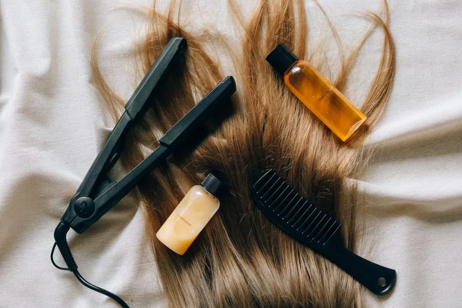 Kompletny Zestaw do Włosów Blond: 5 Must-Have Kosmetyków dla Idealnego Koloru